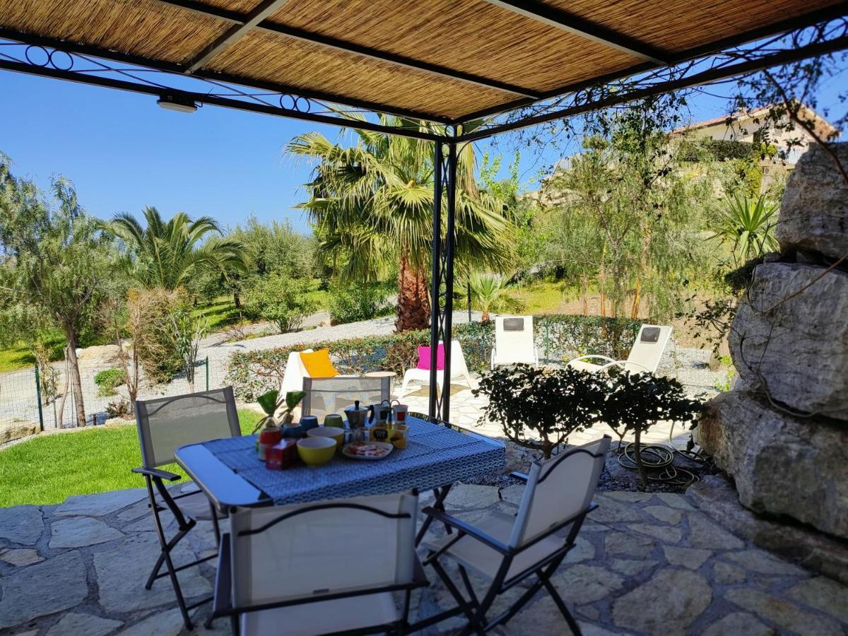 Villa Casa Del Poggio Barone - Limone à Rodi Extérieur photo