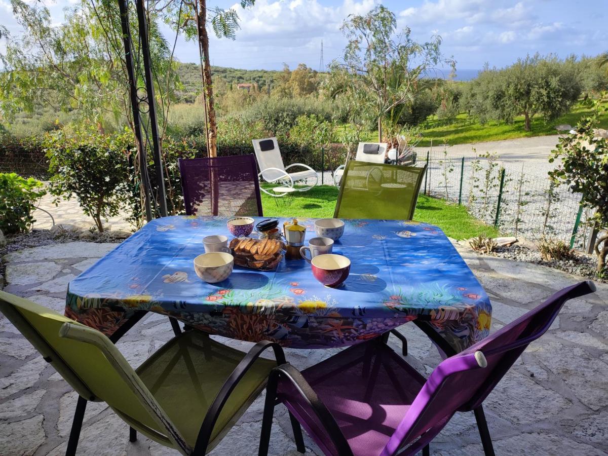 Villa Casa Del Poggio Barone - Limone à Rodi Extérieur photo