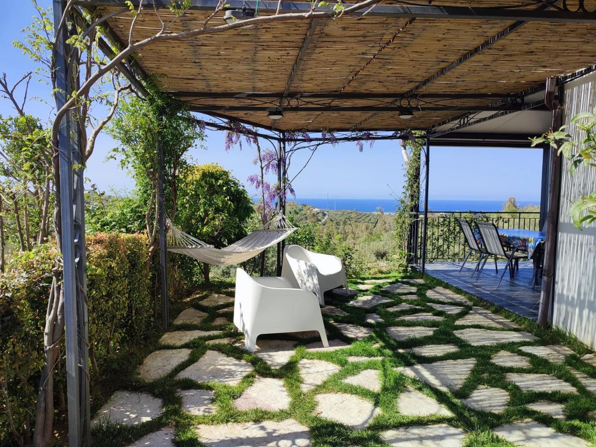 Villa Casa Del Poggio Barone - Limone à Rodi Extérieur photo