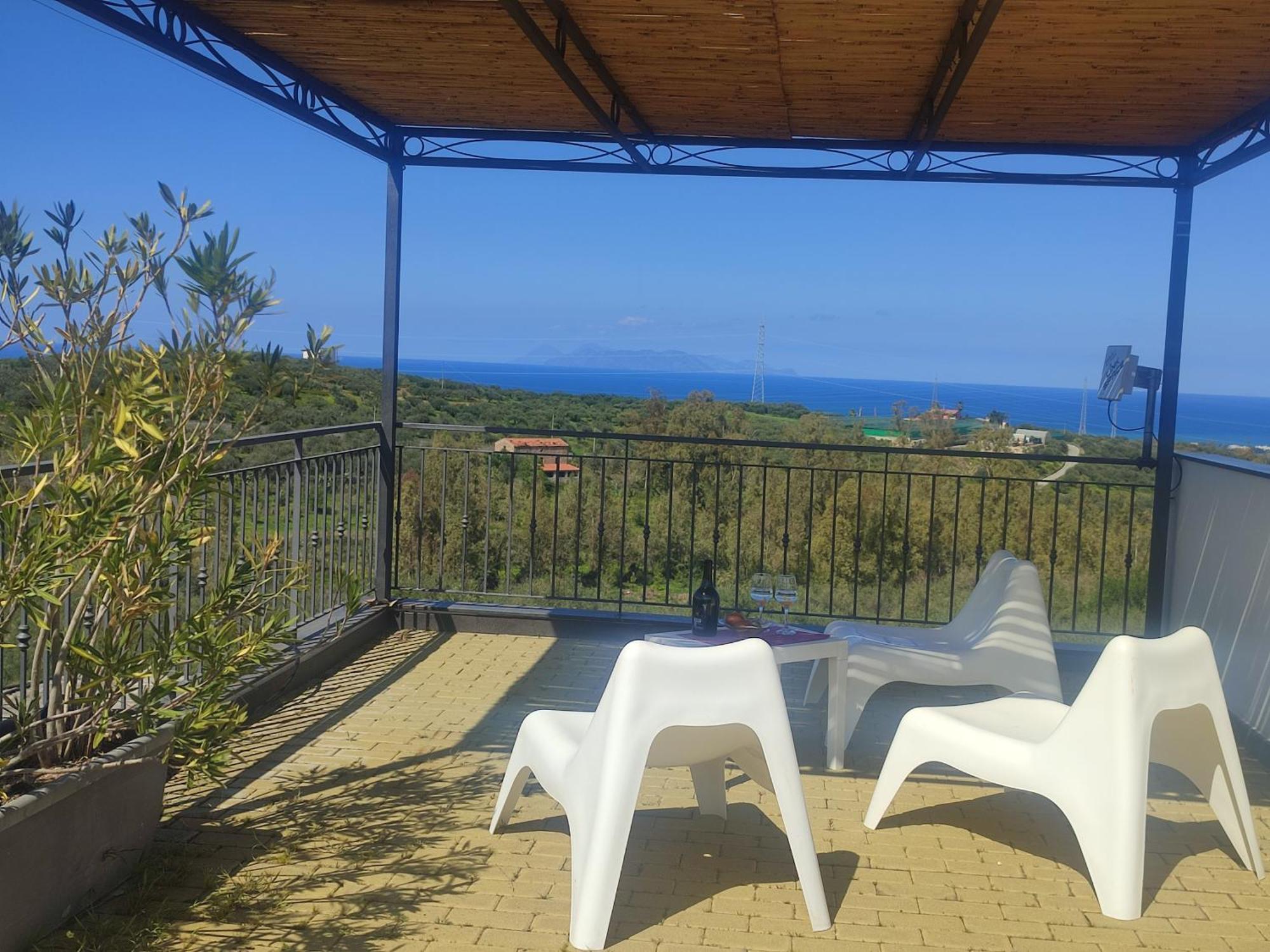Villa Casa Del Poggio Barone - Limone à Rodi Extérieur photo