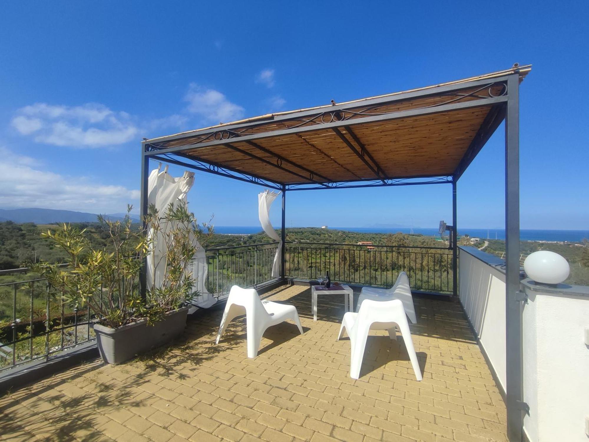 Villa Casa Del Poggio Barone - Limone à Rodi Extérieur photo